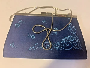 Cartera pequeña Valerie Stevens para dama azul bordada vintage sin usar - Imagen 1 de 7