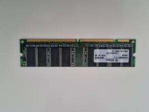 Infineon HYS64V8300GU-7.5-B PC133-333-520 64 MB SDRAM Memory RAM - Picture 1 of 3
