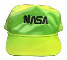 Vintage lata 90. czapka z wysoką koroną NASA GLOW IN DARK neonowa zielona satynowa lina festiwal kosmiczny