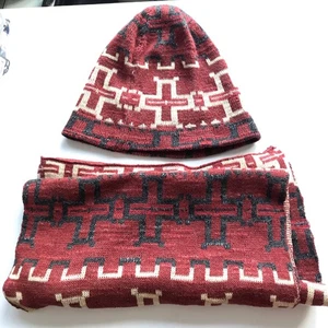 Set cappello e sciarpa donna in cotone a tema nativo (senza etichetta) - Foto 1 di 3