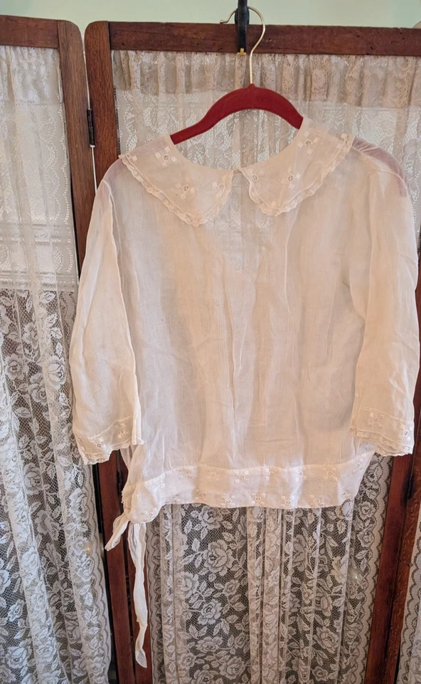 Edwardian Art Deco Ivory Embroidered Waist Tie Blouse 40 " Bust - Image 1 of 4