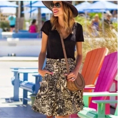 Corey Lynn Calter Palma Jardín Bolsa Papel Falda 4 Foto 1 de 4