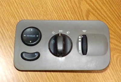 Chrysler Town & Country 2001 mini furgoneta espejo retrovisor y unidad de interruptor de atenuación Foto 1 de 4