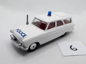CORGI TOYS # 419 FORD ZEPHYR MOTORWAY POLICE PATROL CAR DIECAST RESTORATION 1960 - Picture 1 of 5