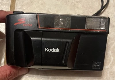 Vintage Kodak S100 EF Series 35MM Film Camera Point & Shoot - Black For Parts Or - Image 1 of 4