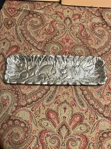 Arthur Court Vassoio da portata oblungo 18” coniglietto alluminio metallo coniglietto coniglietto PASQUA - Foto 1 di 9