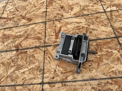 SOPORTE MONTAJE MOTOR MOTOR RANGE ROVER EVOQUE L551 (2020-2023) OEM Foto 1 de 3