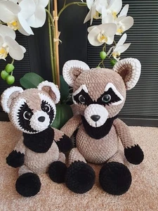 🦝Amigurumi Waschbär Kuscheltiere gehäkelt aus HimalayaDolphinBaby Chenillewolle - Bild 1 von 9