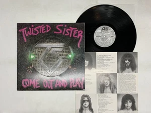 TWISTED SISTER COME OUT AND PLAY Japan LP [47335ER] - Picture 1 of 2