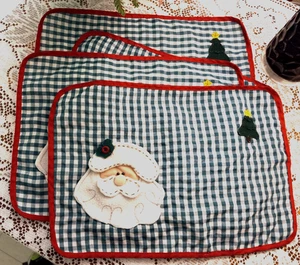 Juego de 4 manteles individuales de Navidad con soporte para servilletas cara de Santa hechos a mano verde rojo 19 x 13 - Imagen 1 de 8
