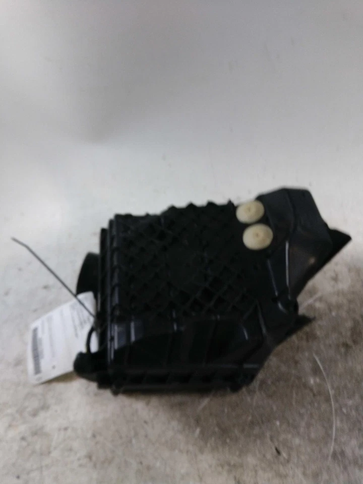 Volvo S60 2019 OEM conjunto de filtro de aire azul 49 k millas pieza original NJ25-16466 Foto 1 de 4