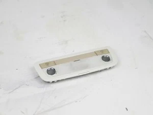Mercedes Benz Clase C W204 2008-2014 luz domo superior luz lámpara trasera A2048204901 - Imagen 1 de 4