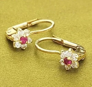 Ohrhänger 1 kt Rundschliff simulierter roter Rubin Blume in 14 K Gelbgold vergoldet - Bild 1 von 4