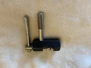 Shimano (TL-CN21) Multi Chain Tool, Pre-owned - Picture 1 of 3