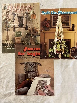 Riviste macramè anni 70 lotto 3 istruzioni - Immagine 1 di 4