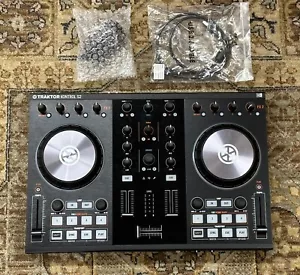 Used TRAKTOR KONTROL S2 MK2: 2-Channel DJ Controller - Picture 1 of 5