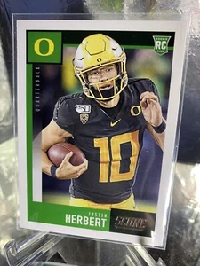 2020 SCORE - Justin Herbert (RC) - Base Rookie - Oregon Ducks - #362 - Bild 1 von 2