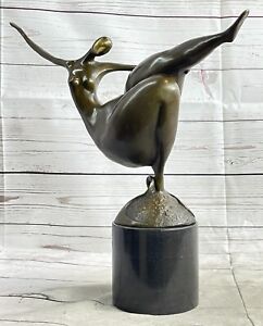 Original Milo Abstrait Chair Fille Hommage À Botero Style Bronze Figurine
