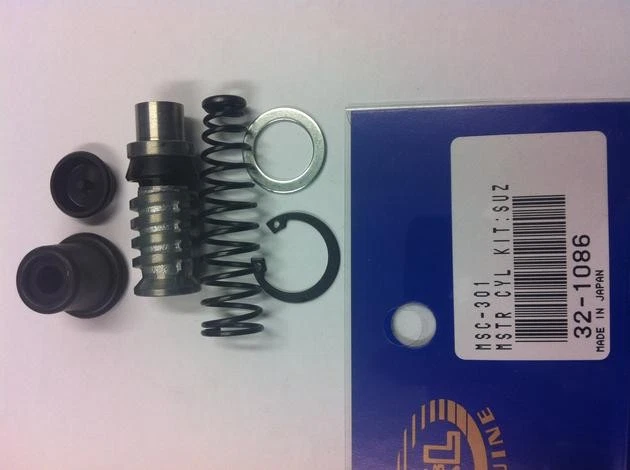 Kit de reconstrução de cilindro mestre de embreagem K&L #32-1086 compatível com Suzuki - Imagem 1 de 1