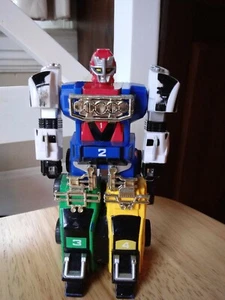 Vintage 1997 Bandai Transformer Action Figure 4 1/2" tall - Picture 1 of 8