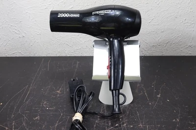 RED by KISS 2000 陶瓷离子吹风机 BD06U — 第 1/3 张图片