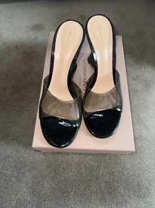 Gianvito Rossi Futura 95 Vinyl & Patent Wedge Sandal Women's Black Size 39 1/2 - Picture 1 of 6