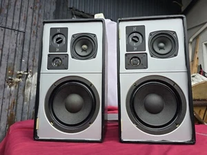 Guter Paar Planet HiFi- Lautsprecher PL 804, 4-8♎️, 60/90W, 3Wege, GERMANY - Picture 1 of 22