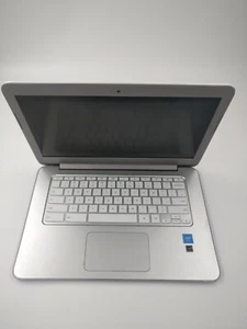 HP Chromebook 14-ak040wm. 2gb ram, 32gb ssd. For parts - Bild 1 von 7