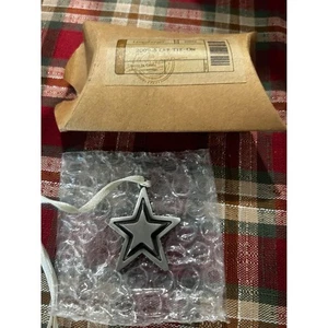 Longaberger basket 2009 inaugural pewter star tie on New - Picture 1 of 1
