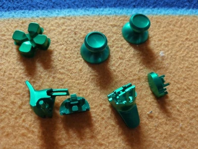 Alu Buttons für PS4 Controller Thumbsticks Tasten Knöpfe Modding Set grün - Bild 1 von 4