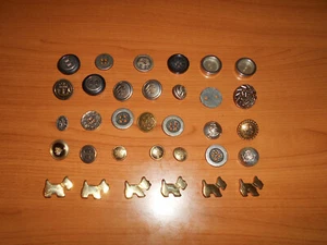 LOT OF ASSORTED METAL BUTTONS AND MORE IN GOOD CONDITION-USED - Picture 1 of 8