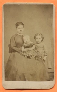 CDV Wellsville OH, Portrait of Mother & Children by Sheets 1860s Backstamp - Picture 1 of 3