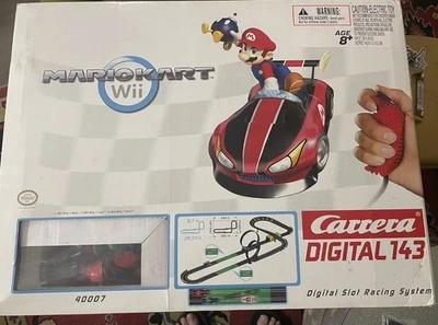Carrera Digital 143 Mario Kart Wii Slot Car Racing Set Foto 1 de 3