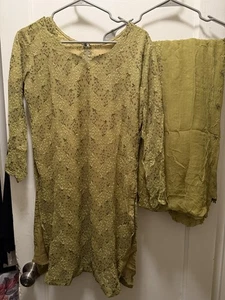 Pakistani/Indian Shalwar Kameez Ready To Wear 3 Piece Suit - Picture 1 of 3