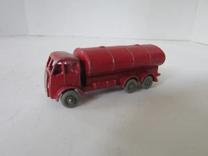 Lesney Diecast no. 11 Petrol Tanker Red England H3 - Bild 1 von 6