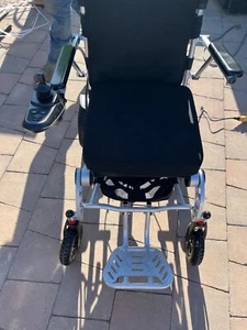 Ewheels electric wheelchair - Picture 1 of 8