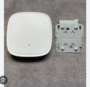 Point d'accès sans fil intérieur Cisco Catalyst C9130AXI-E - Blanc - Photo 1/1
