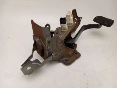 2013 NISSAN ALTIMA BRAKE PEDAL - Image 1 of 4