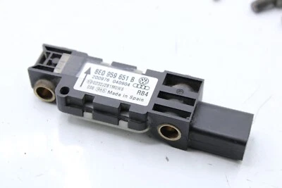 Audi A4 2002-2006 sensor de choque de impacto delantero 8E0 959 651 B 8E0959651 OEM C22 Foto 1 de 3