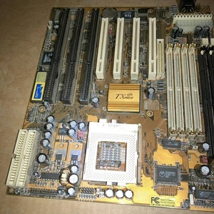 SOCKET 7 TX PRO II INTEL MOTHER BOARD Start Price Includes UK POST! - Picture 1 of 11