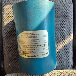 Kent-Moore J-22387-A Piston Ring Compressor - Foto 1 di 5