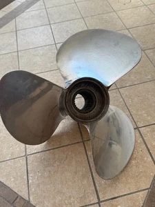 Genuine Volvo Penta Stainless Steel Propeller Part #854375 Left Hand Forward - Picture 1 of 14