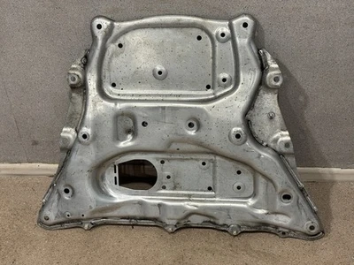 Motorschutz BMW G05 G06 G07 G09 Unterbodenschutz Engine Undercover 6878068  - Image 1 of 4