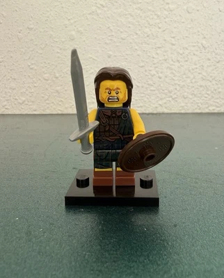 LEGO COLLECTIBLE MINIFIGURES SERIES 6 2012 HIGHLAND BATTLER MINIFIGURE - Image 1 of 4