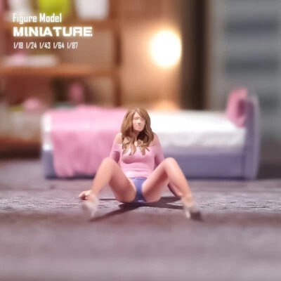 1/24 Pink Top Enchanting Girl Miniature Model Scene Prop Car Vehicle Toy - Image 1 of 4