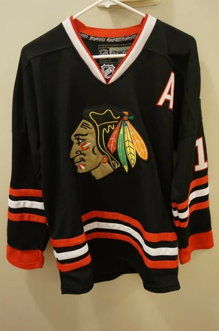 Chicago Blackhawks Patrick Sharp NHL Reebok Jersey Sweater SIZE 48 CCM Black Cover