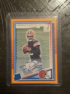2025 Panini Donruss - Rated Rookie Shedeur Sanders #306 Orange Autographs... - Bild 1 von 2