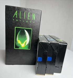 Alien Trilogy VHS 1993 Box Set - Alien, 2, & 3 Collectible Sci-Fi Set 2 Unopened - Picture 1 of 24
