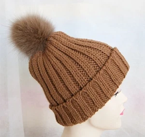 Bommelmütze, Wintermütze, Mütze mit Echt Fell Bommel Gr. 56-61 NEU - Bild 1 von 6