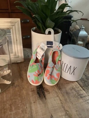 Sapatos tropicais femininos tamanho 6 novo com etiquetas GAP - Imagem 1 de 4